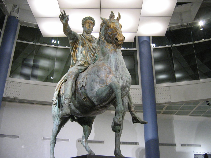 Statua originale Marco Aurelio -autore- Cristina Lamberti & Silvio Di Domenico.