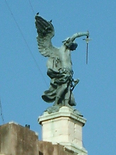 Castel Sant'Angelo - L'Angelo che ripone la spada -autore- Leonardo Buluggiu.