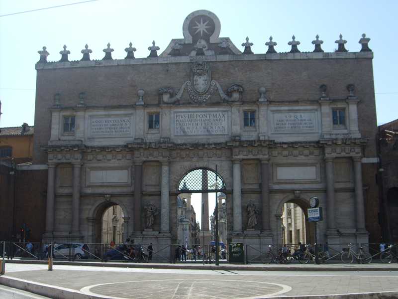 Porta del Popolo - Lato Via Flaminia. -autore- Leonardo Buluggiu.