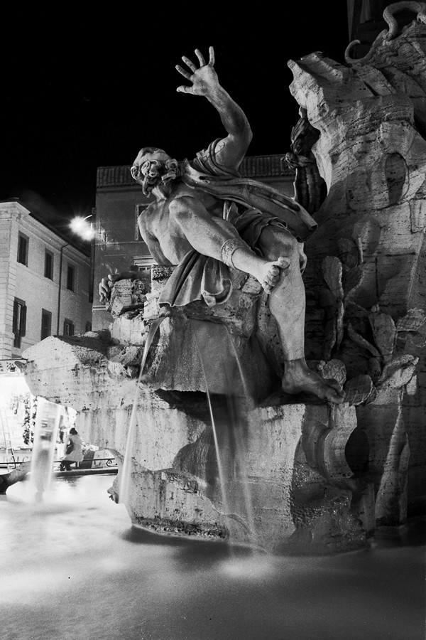 Fontana di Trevi -autore- Cristina Lamberti & Silvio Di Domenico. 